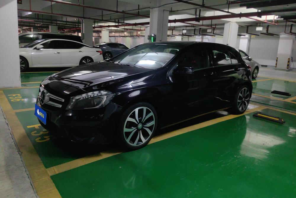 Mercedes-Benz Mercedes-Benz A-Class (Import)