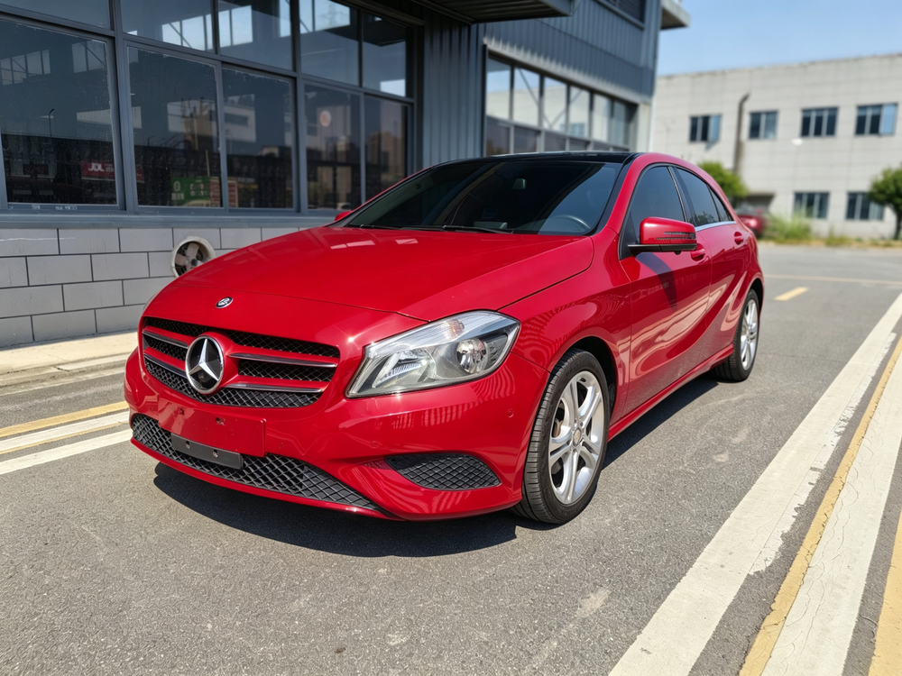 Mercedes-Benz Mercedes-Benz A-Class (Import)