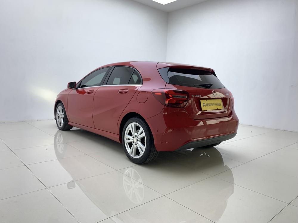 Mercedes-Benz Mercedes-Benz A-Class (Import)