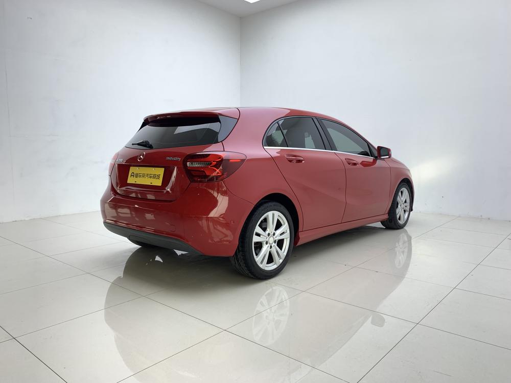 Mercedes-Benz Mercedes-Benz A-Class (Import)
