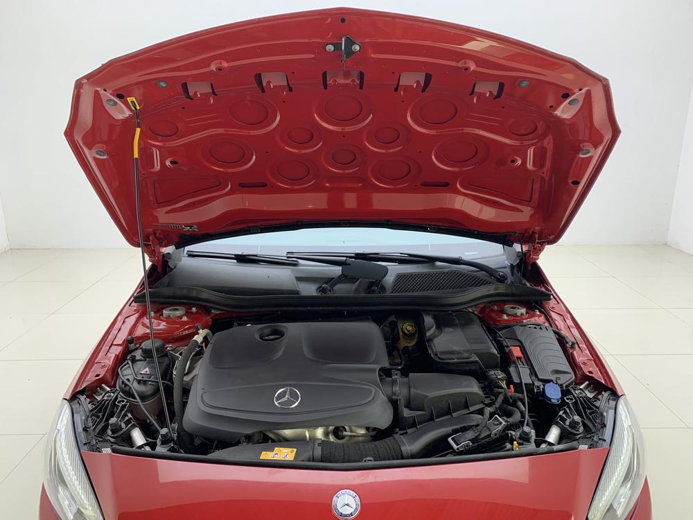Mercedes-Benz Mercedes-Benz A-Class (Import)