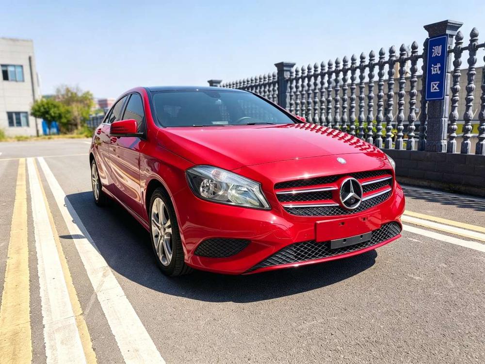Mercedes-Benz Mercedes-Benz A-Class (Import)