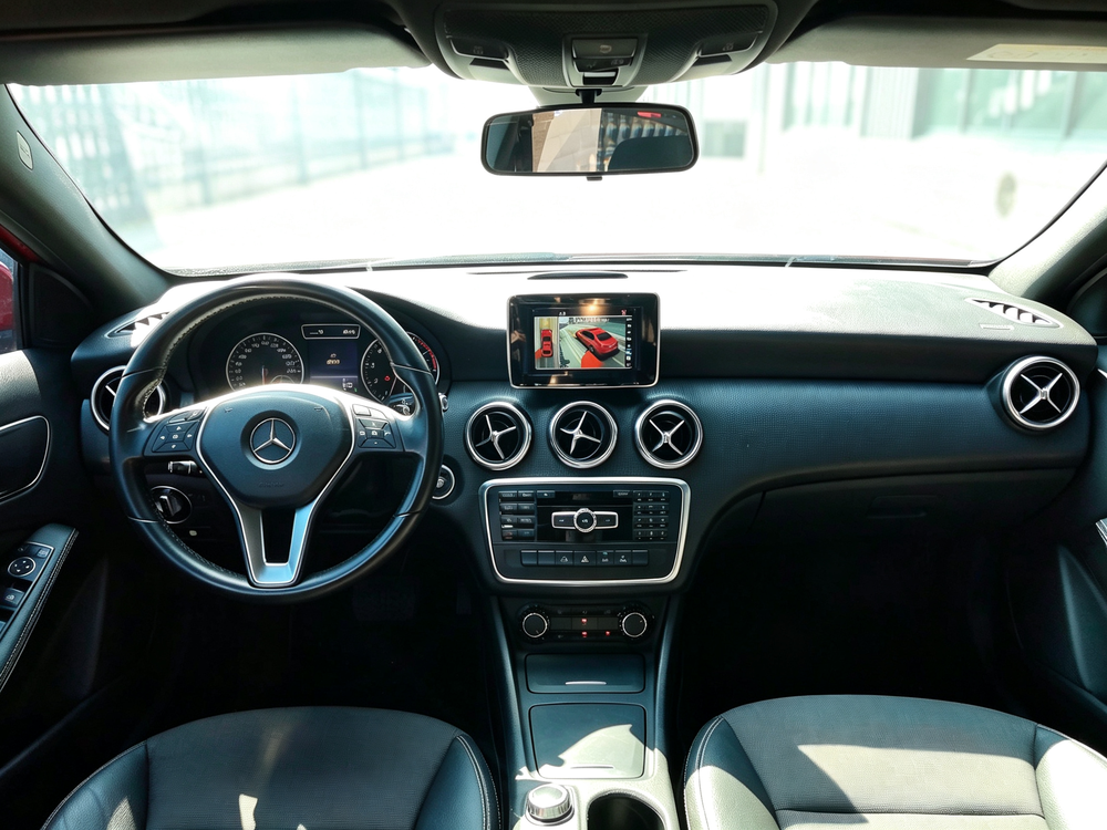 Mercedes-Benz Mercedes-Benz A-Class (Import)