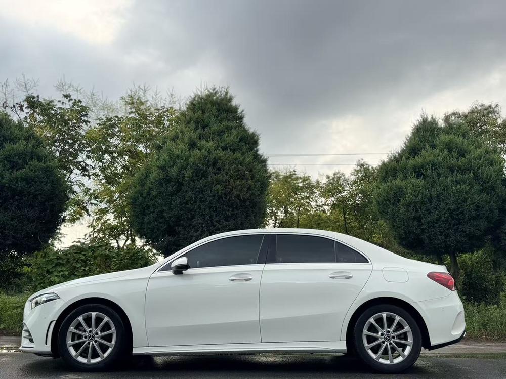 Mercedes-Benz Mercedes-Benz A-Class