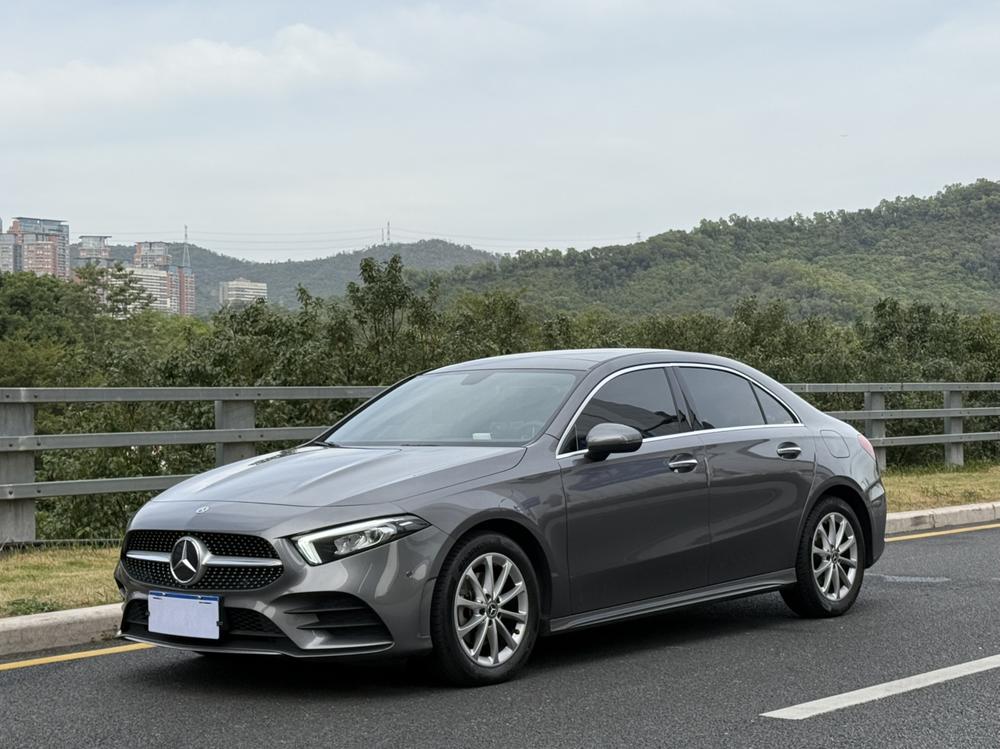 Mercedes-Benz Mercedes-Benz A-Class