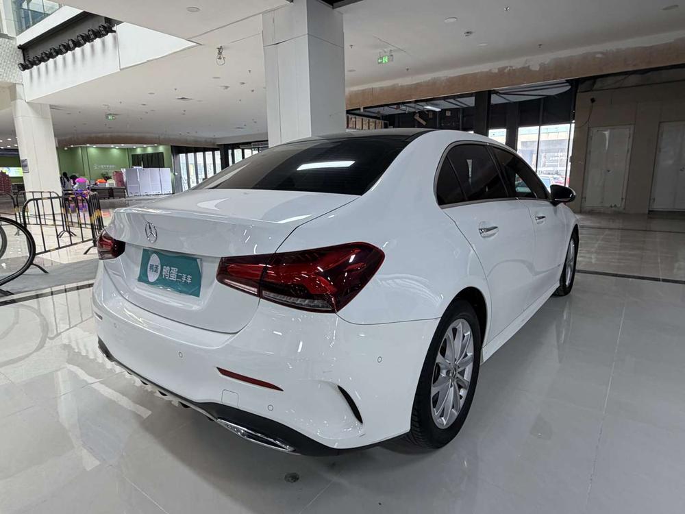 Mercedes-Benz Mercedes-Benz A-Class