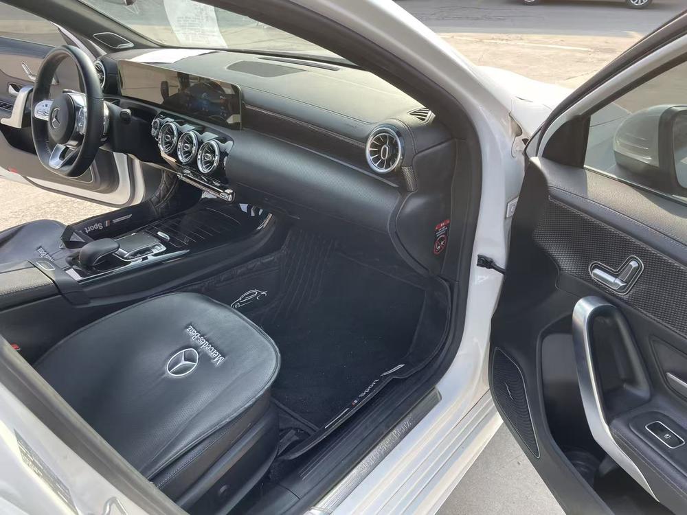 Mercedes-Benz Mercedes-Benz A-Class
