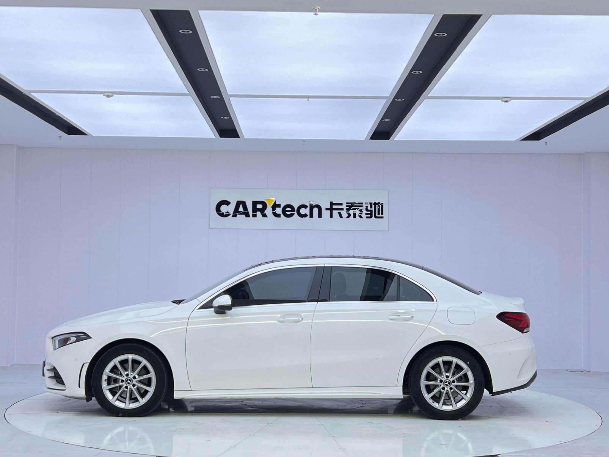 Mercedes-Benz Mercedes-Benz A-Class