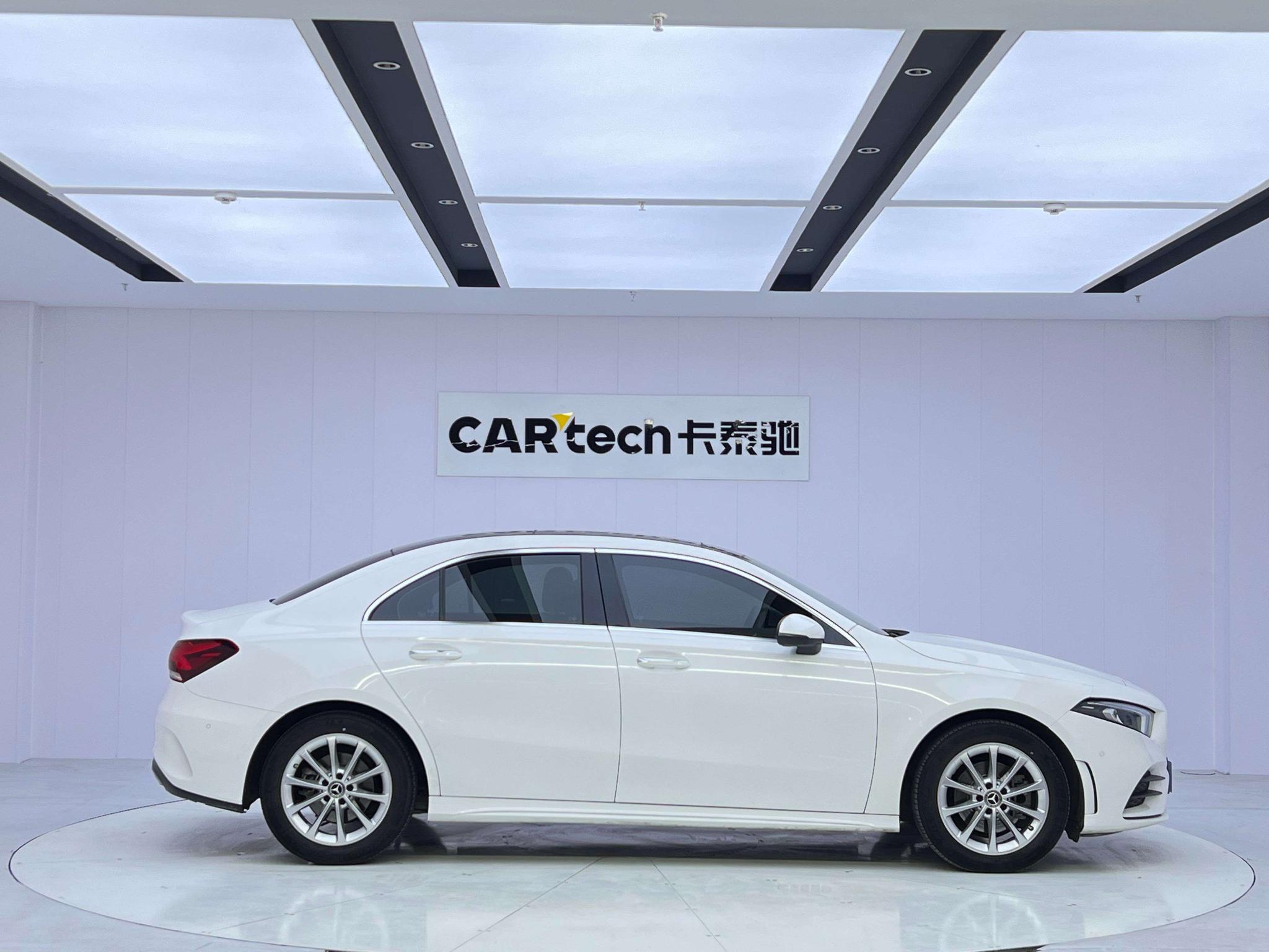 Mercedes-Benz Mercedes-Benz A-Class