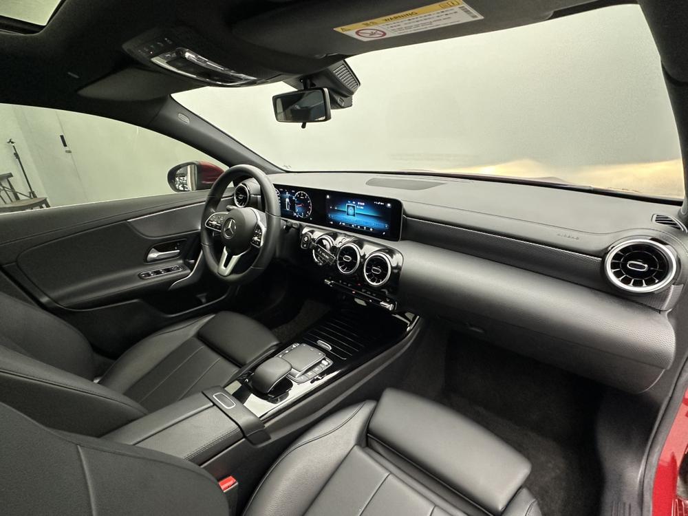 Mercedes-Benz Mercedes-Benz A-Class