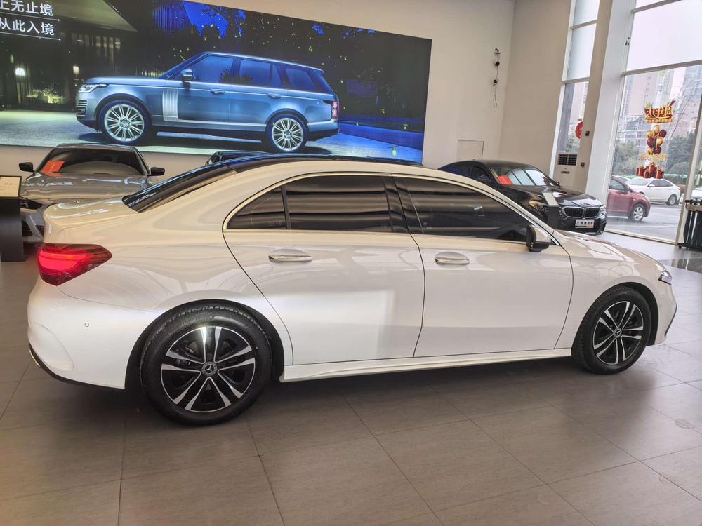 Mercedes-Benz Mercedes-Benz A-Class