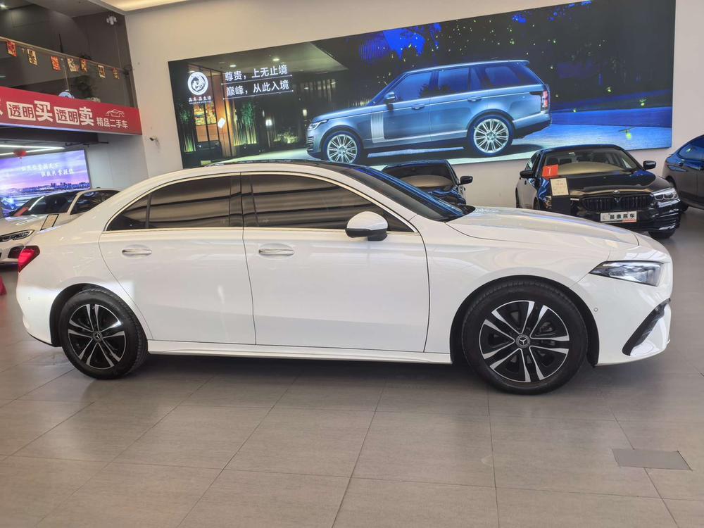 Mercedes-Benz Mercedes-Benz A-Class