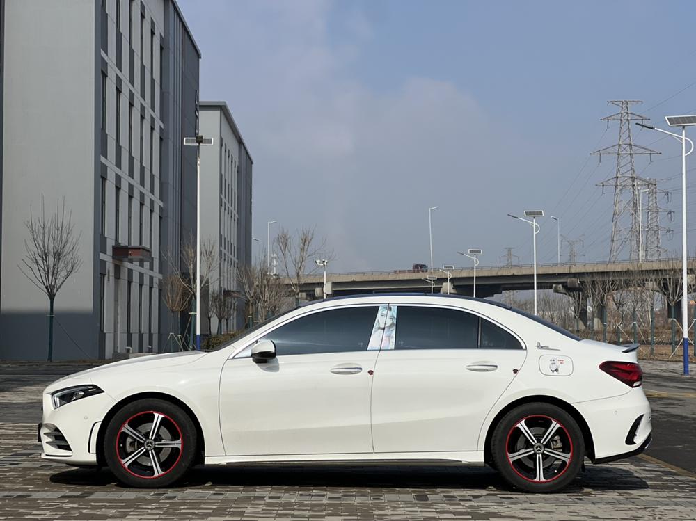 Mercedes-Benz Mercedes-Benz A-Class