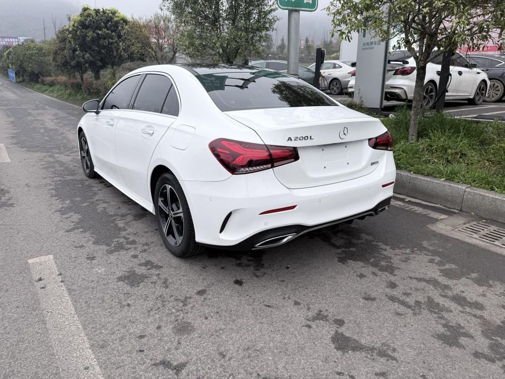 Mercedes-Benz Mercedes-Benz A-Class