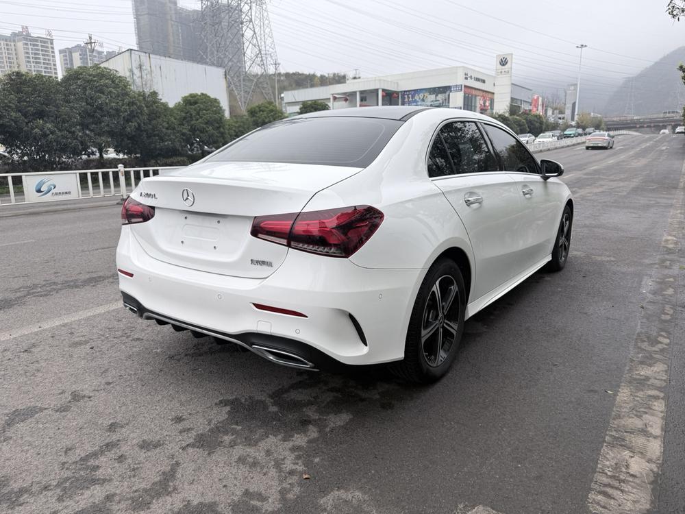 Mercedes-Benz Mercedes-Benz A-Class