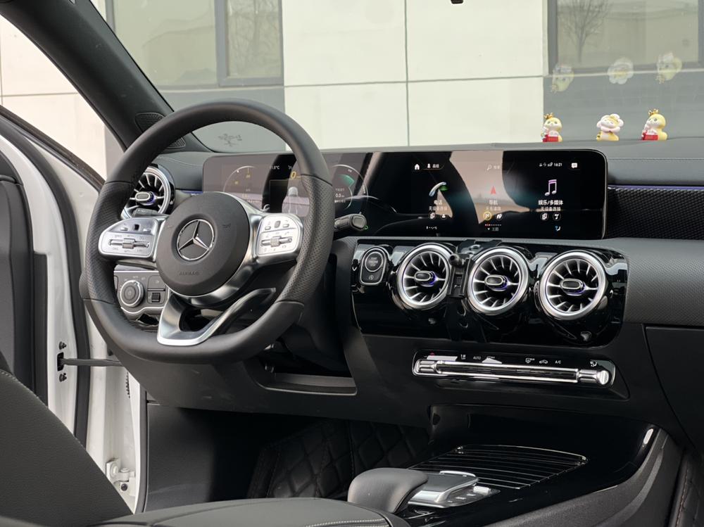 Mercedes-Benz Mercedes-Benz A-Class