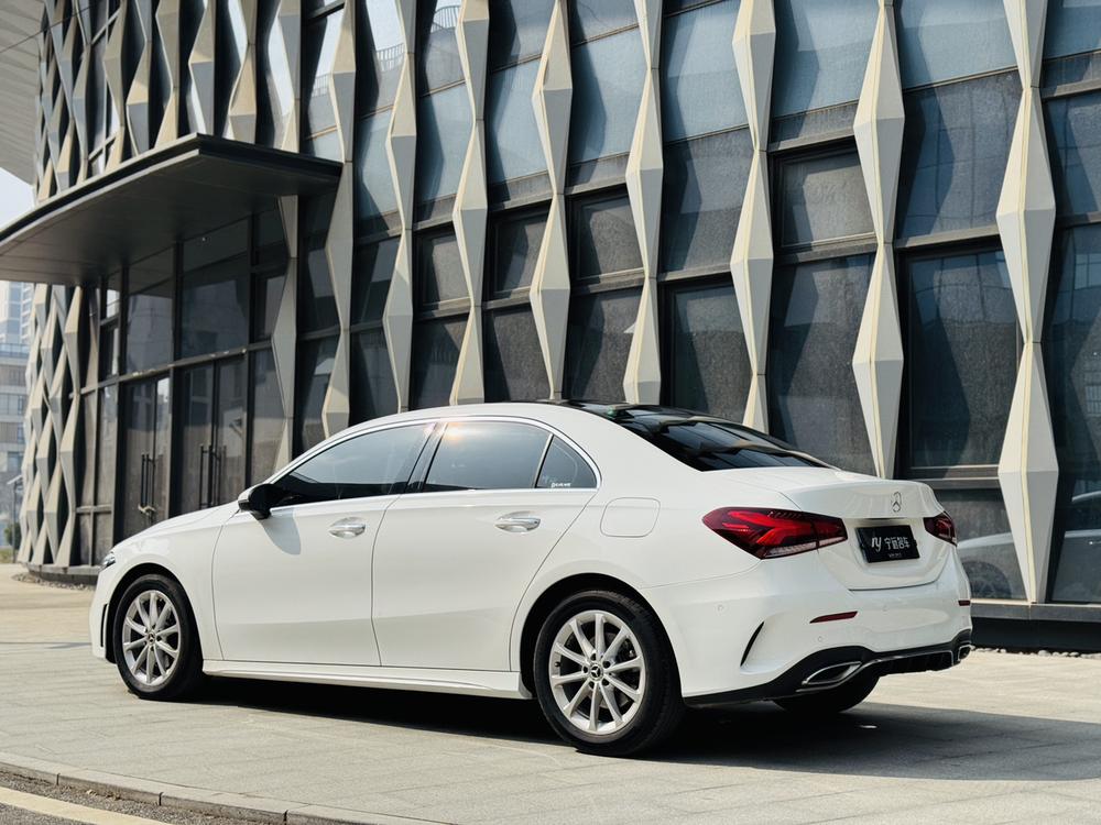 Mercedes-Benz Mercedes-Benz A-Class