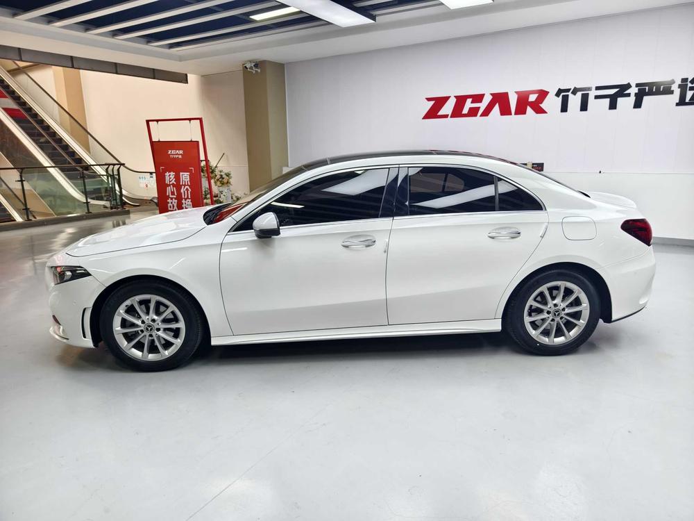 Mercedes-Benz Mercedes-Benz A-Class