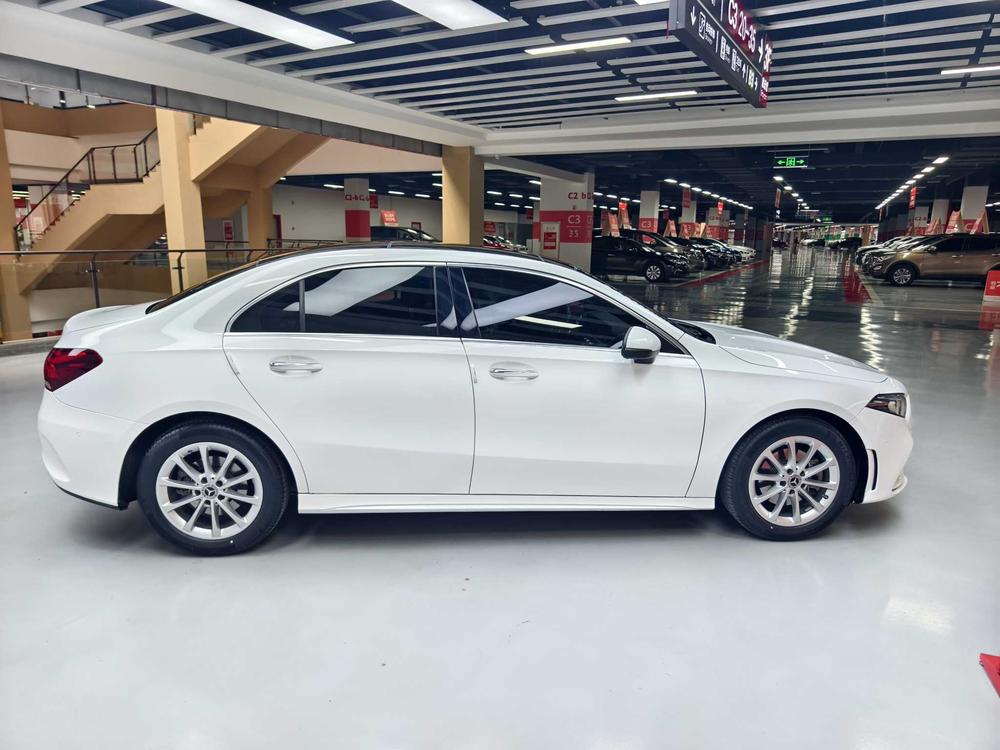 Mercedes-Benz Mercedes-Benz A-Class