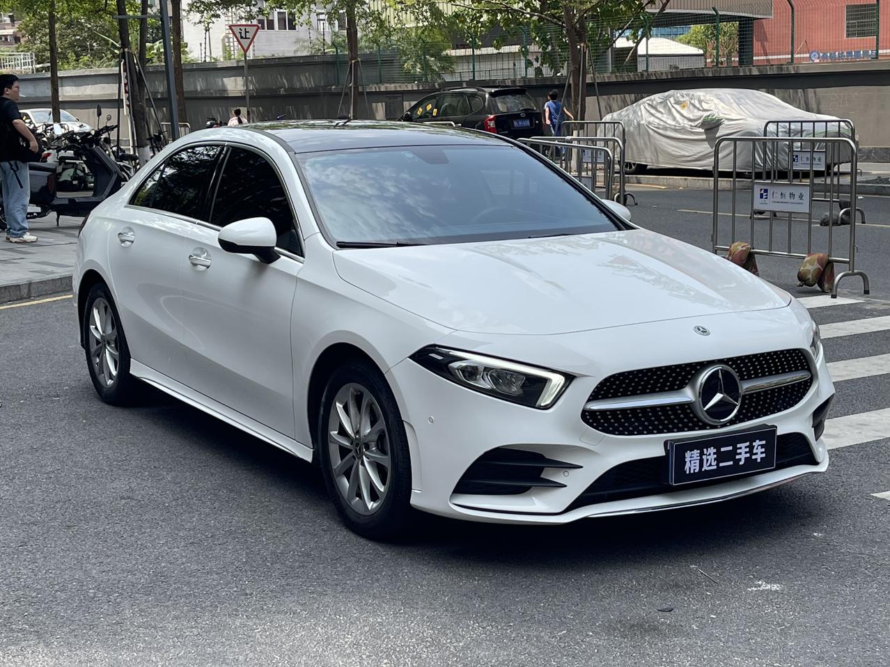 Mercedes-Benz Mercedes-Benz A-Class