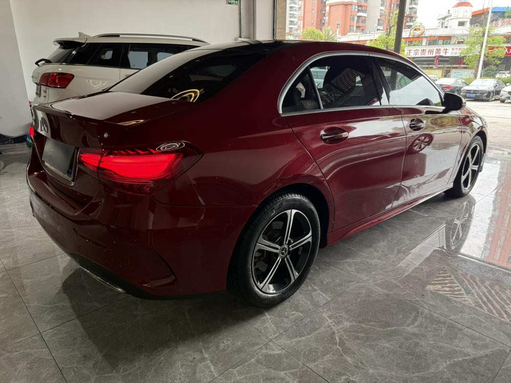 Mercedes-Benz Mercedes-Benz A-Class