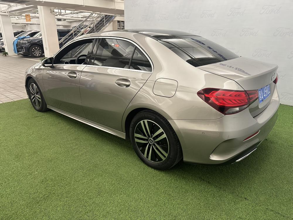 Mercedes-Benz Mercedes-Benz A-Class