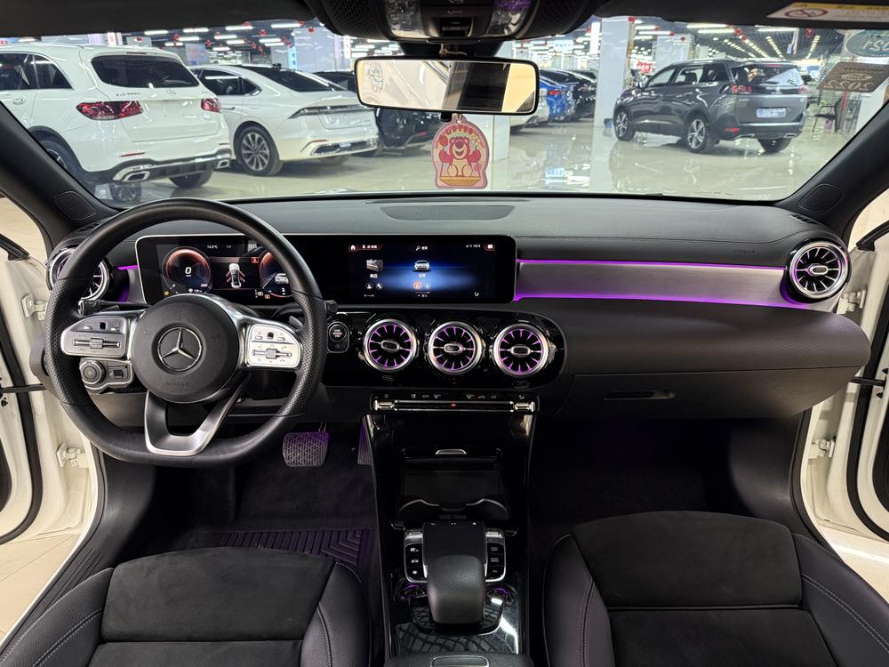 Mercedes-Benz Mercedes-Benz A-Class