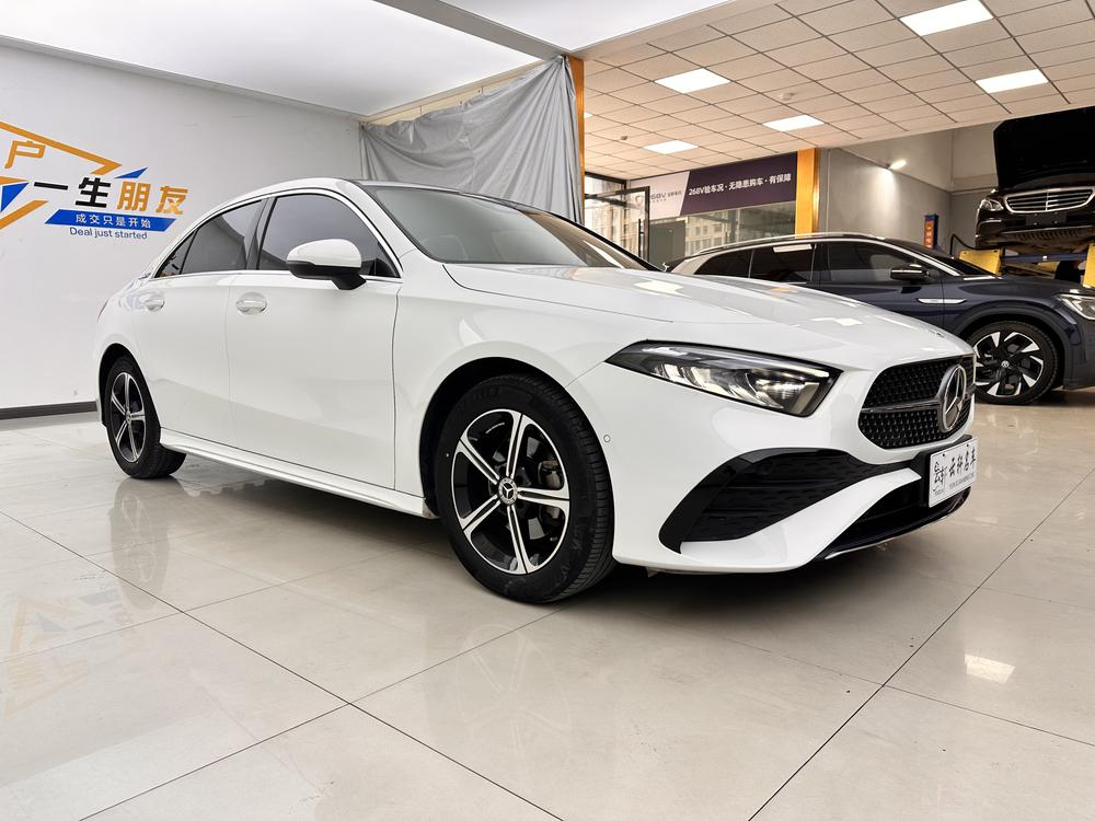 Mercedes-Benz Mercedes-Benz A-Class