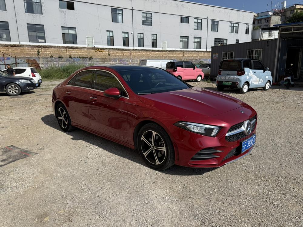 Mercedes-Benz Mercedes-Benz A-Class