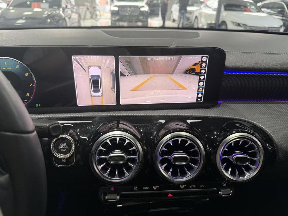 Mercedes-Benz Mercedes-Benz A-Class