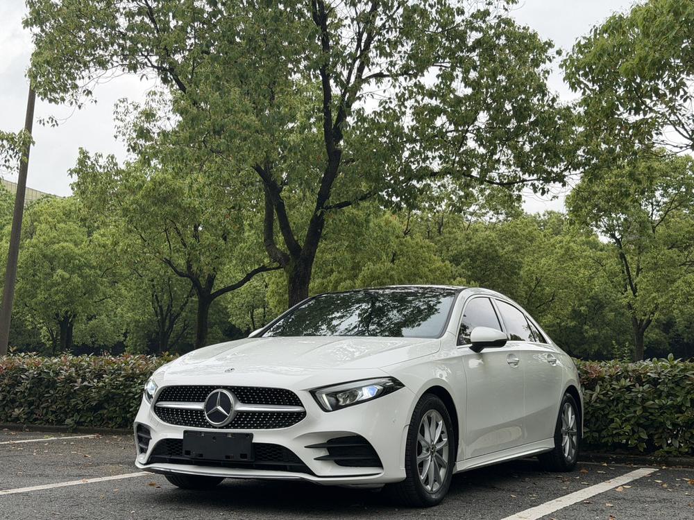 Mercedes-Benz Mercedes-Benz A-Class