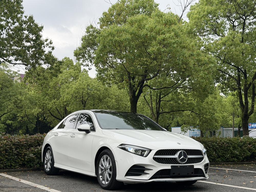 Mercedes-Benz Mercedes-Benz A-Class
