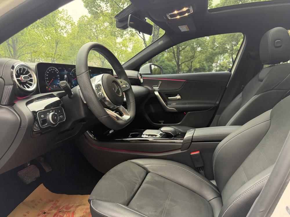 Mercedes-Benz Mercedes-Benz A-Class