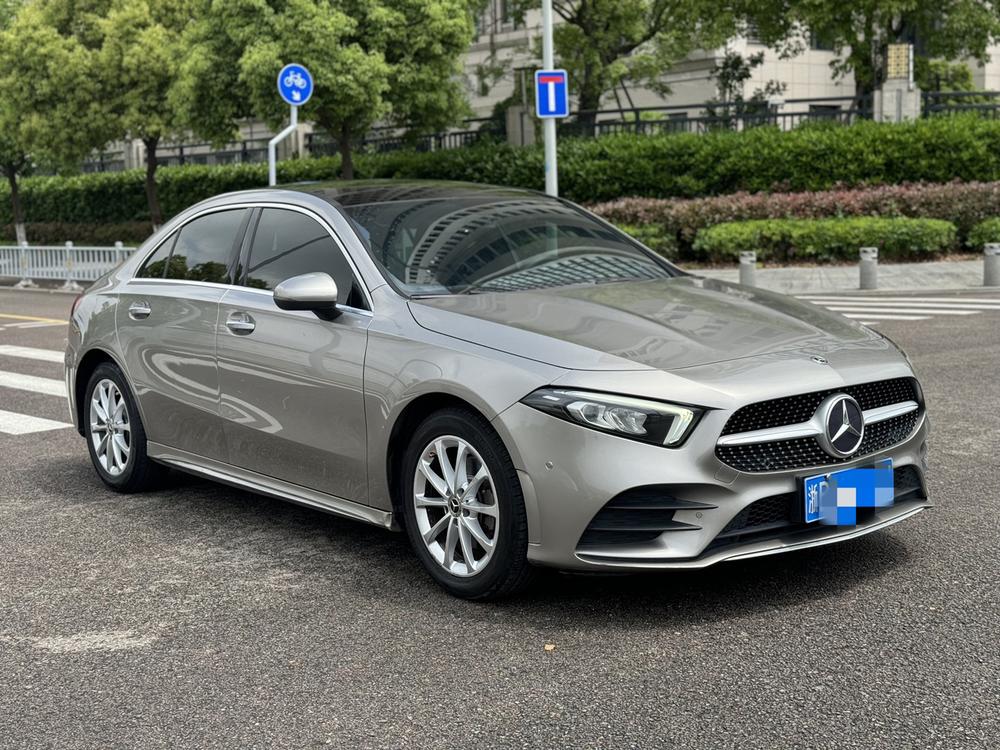 Mercedes-Benz Mercedes-Benz A-Class