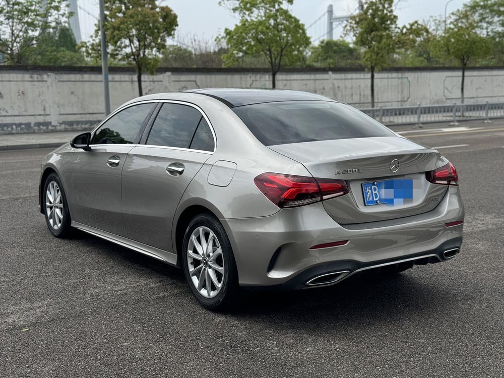 Mercedes-Benz Mercedes-Benz A-Class