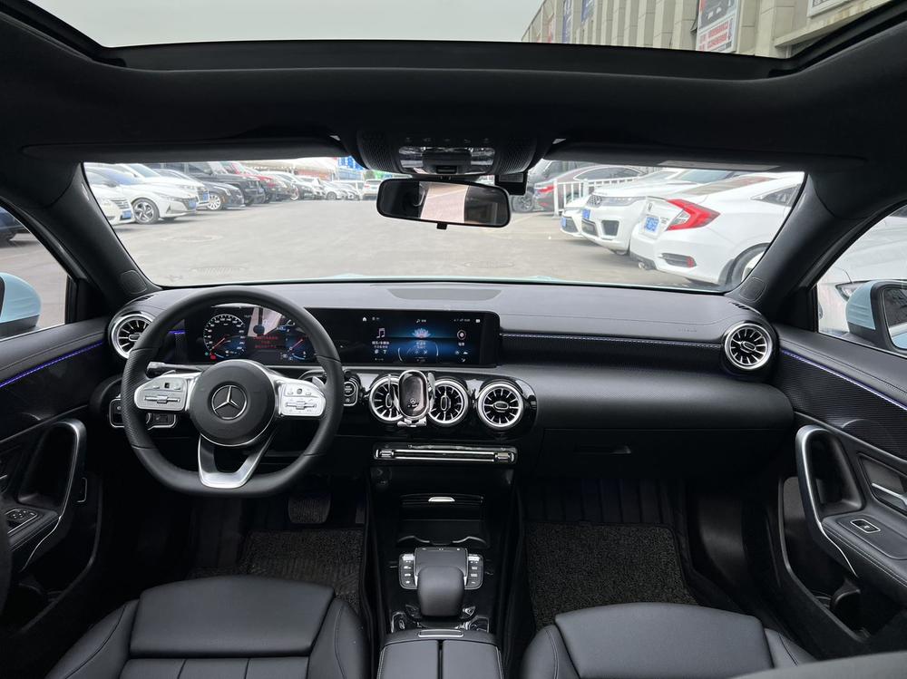 Mercedes-Benz Mercedes-Benz A-Class