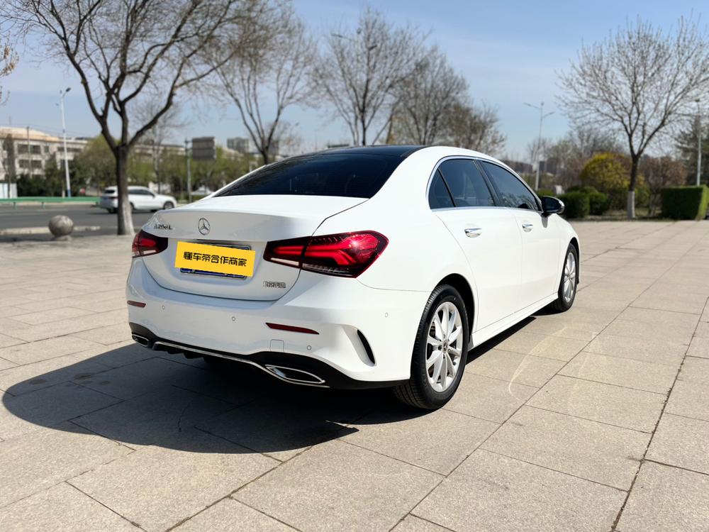 Mercedes-Benz Mercedes-Benz A-Class