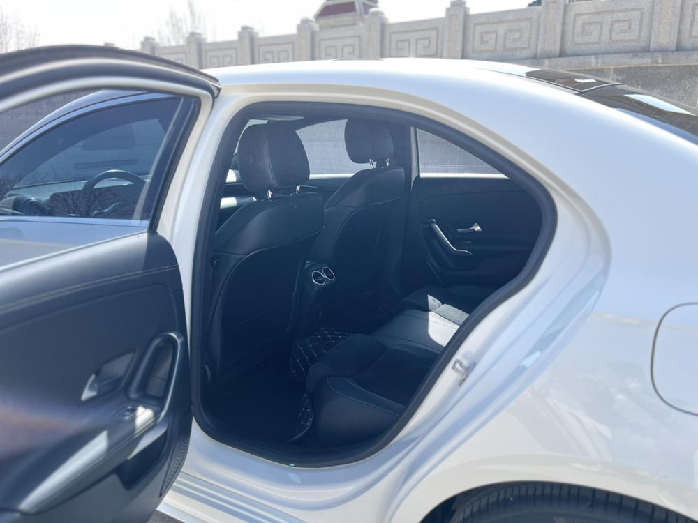 Mercedes-Benz Mercedes-Benz A-Class