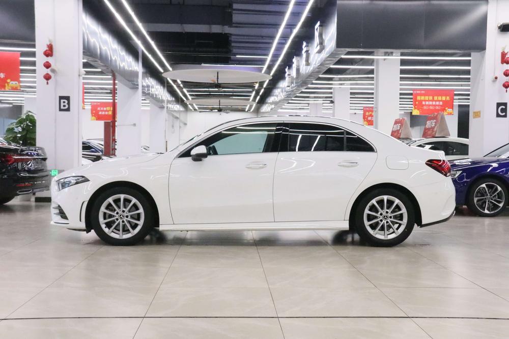 Mercedes-Benz Mercedes-Benz A-Class