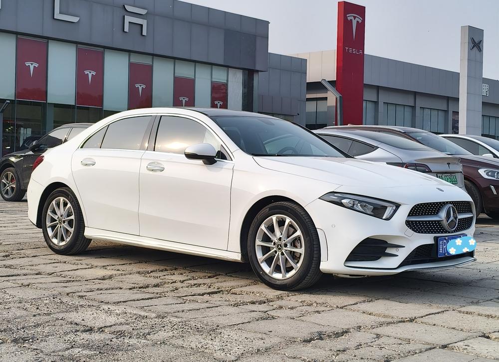 Mercedes-Benz Mercedes-Benz A-Class