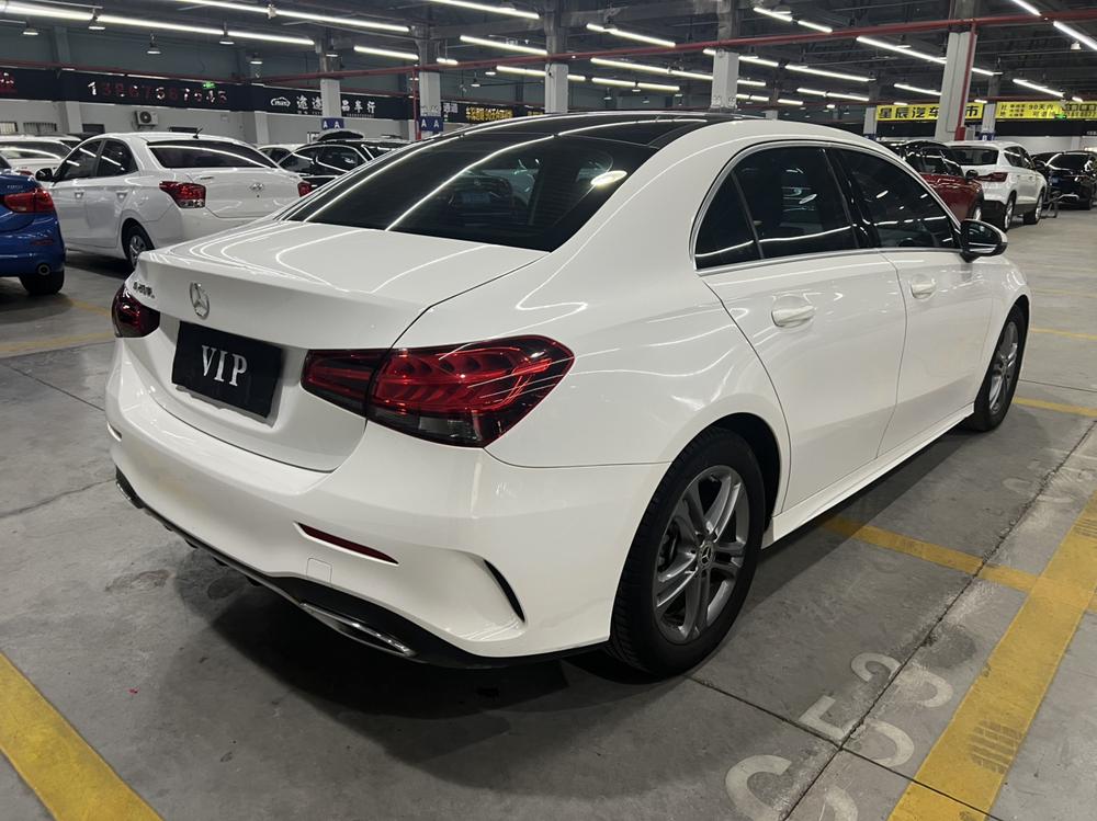 Mercedes-Benz Mercedes-Benz A-Class