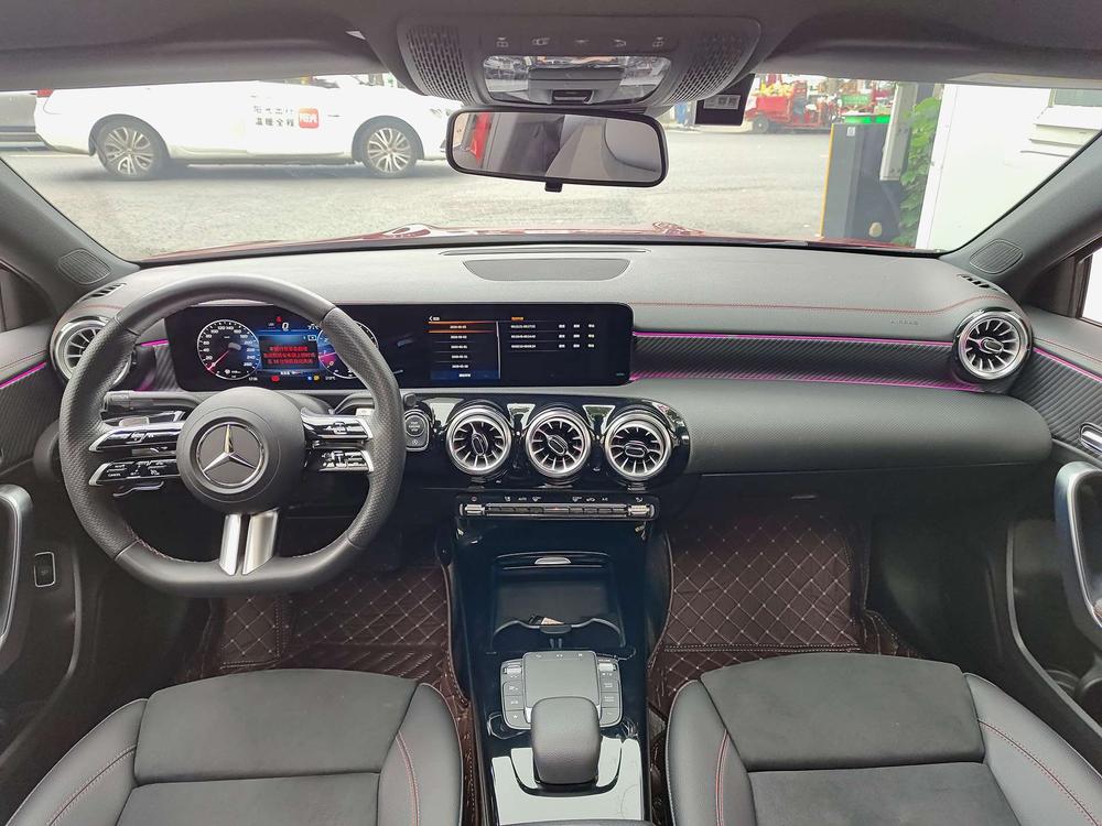 Mercedes-Benz Mercedes-Benz A-Class