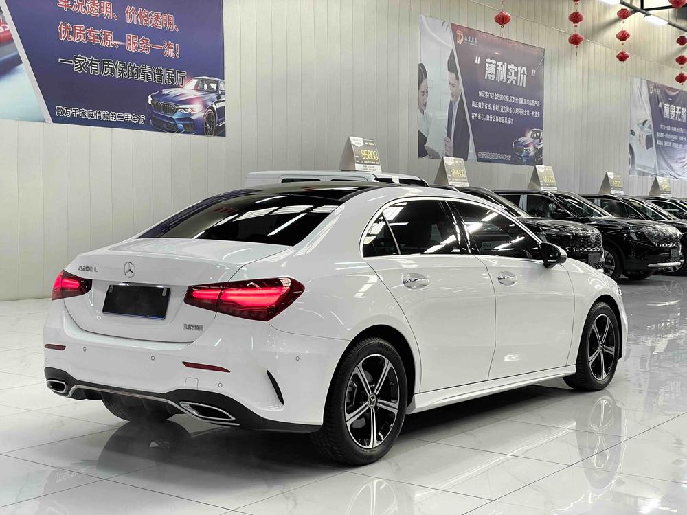 Mercedes-Benz Mercedes-Benz A-Class
