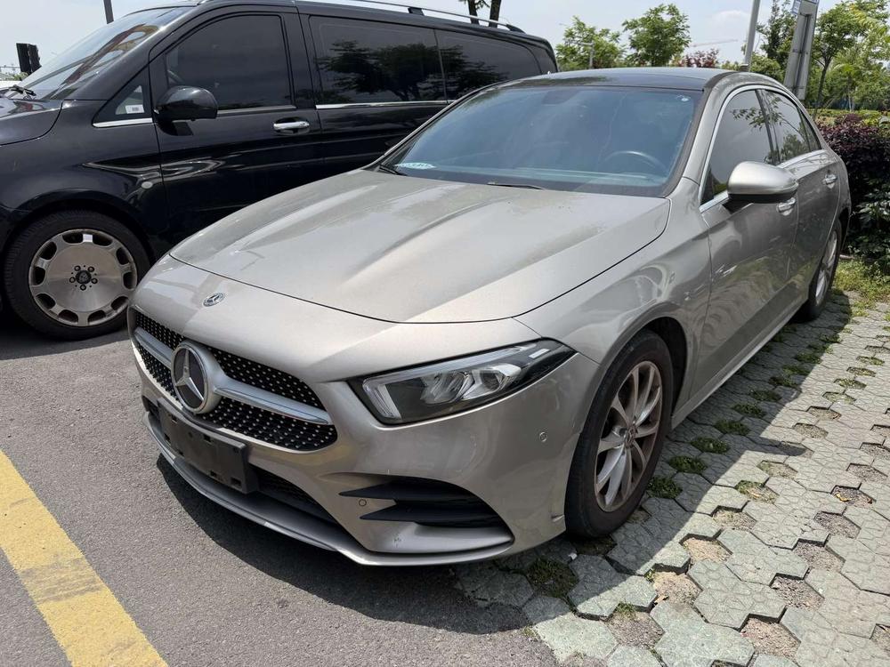 Mercedes-Benz Mercedes-Benz A-Class