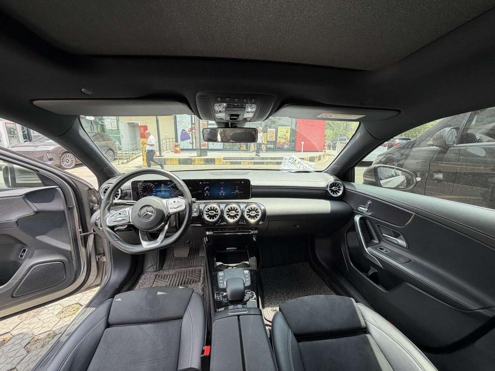 Mercedes-Benz Mercedes-Benz A-Class