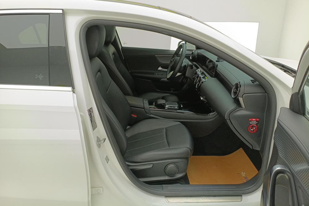 Mercedes-Benz Mercedes-Benz A-Class