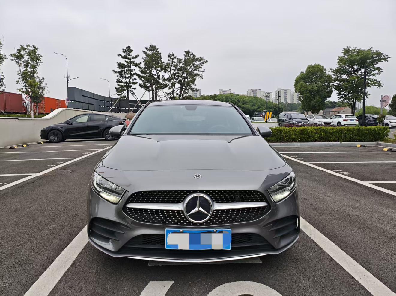 Mercedes-Benz Mercedes-Benz A-Class