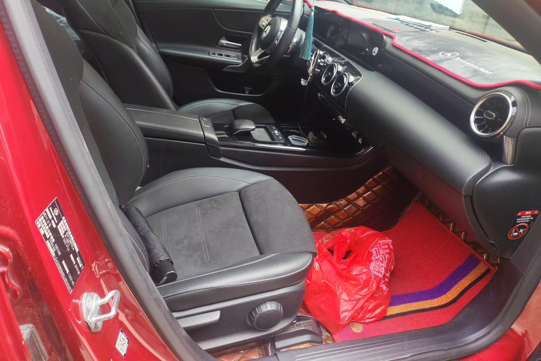 Mercedes-Benz Mercedes-Benz A-Class