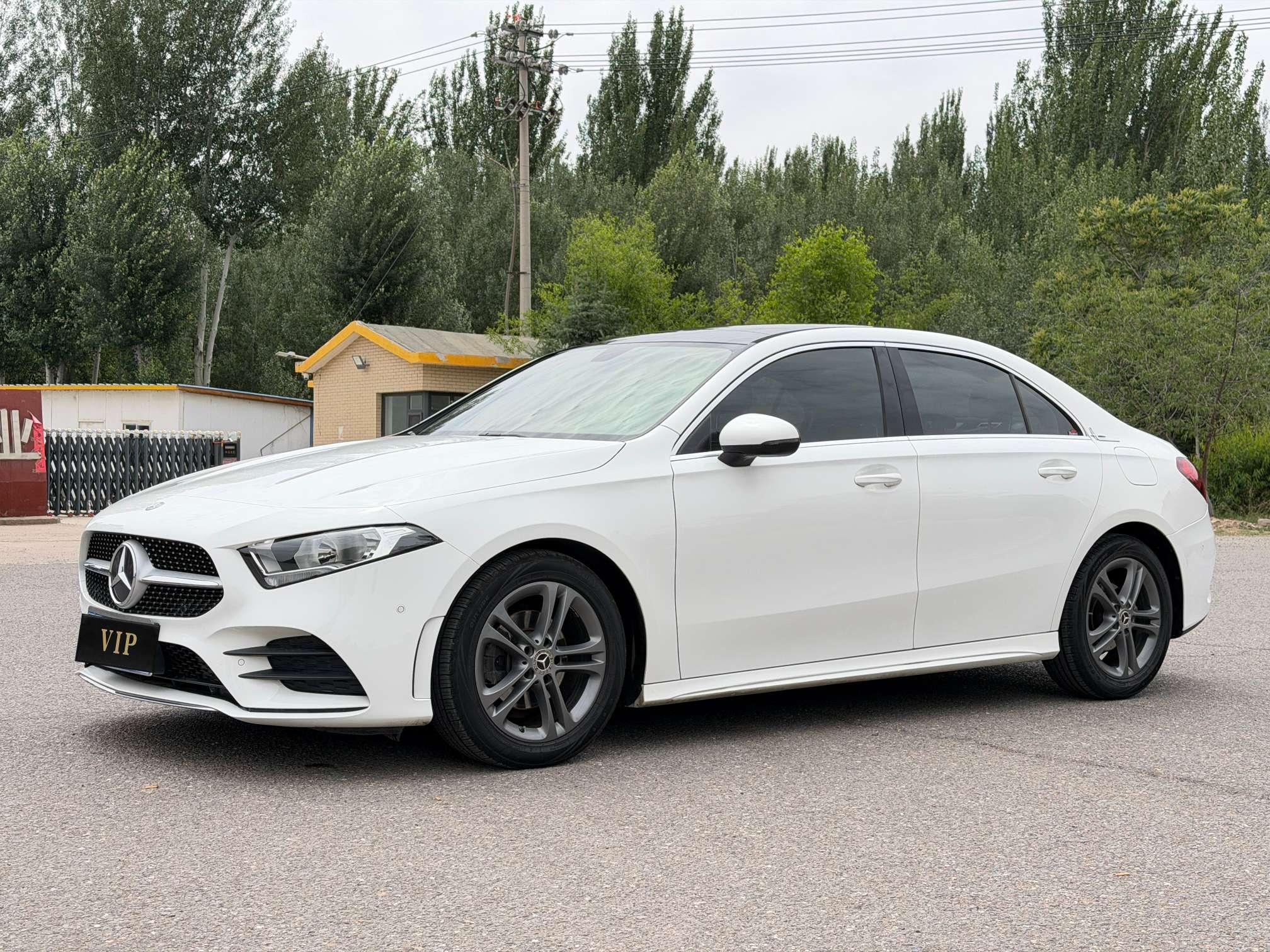 Mercedes-Benz Mercedes-Benz A-Class