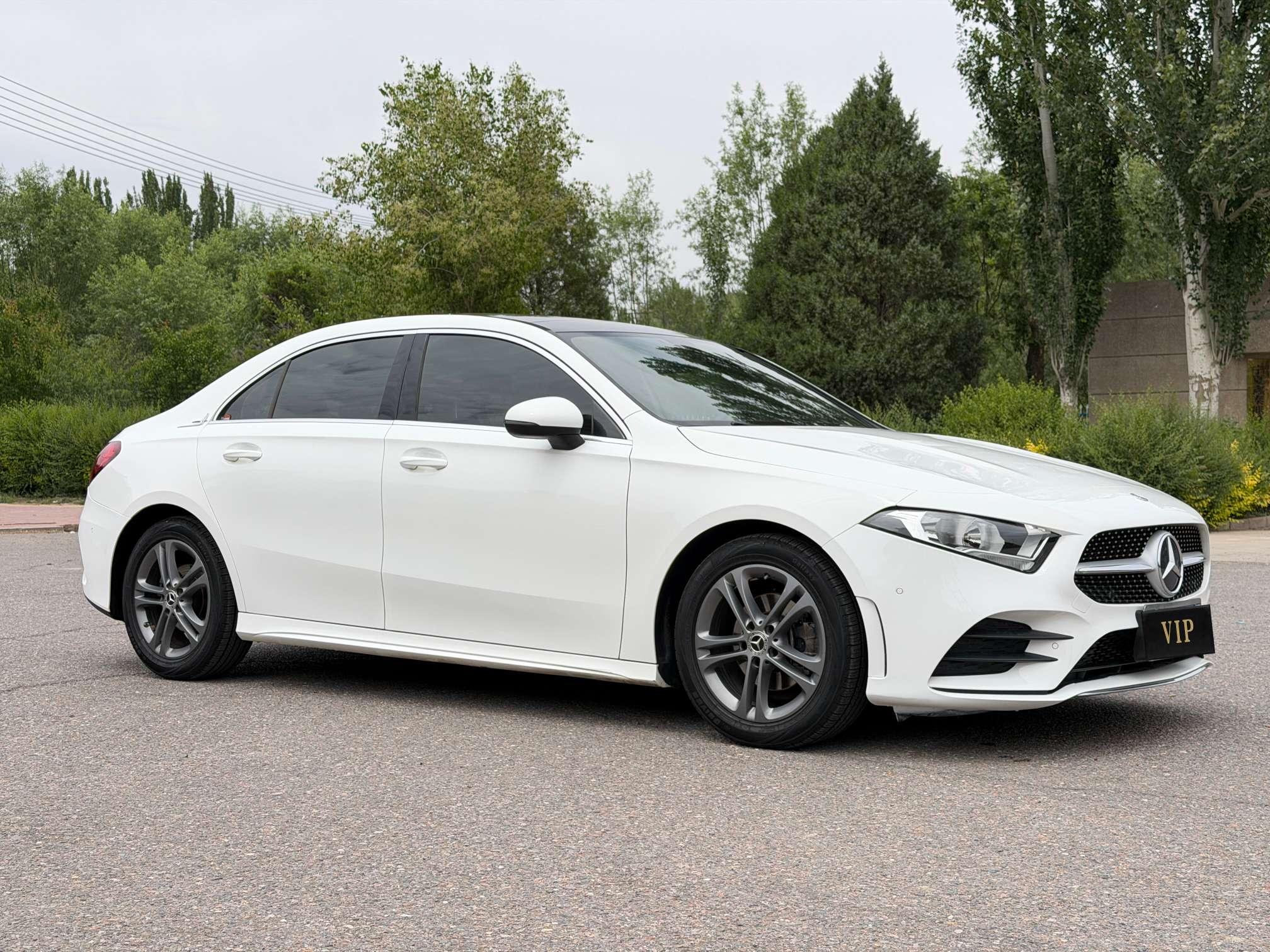 Mercedes-Benz Mercedes-Benz A-Class